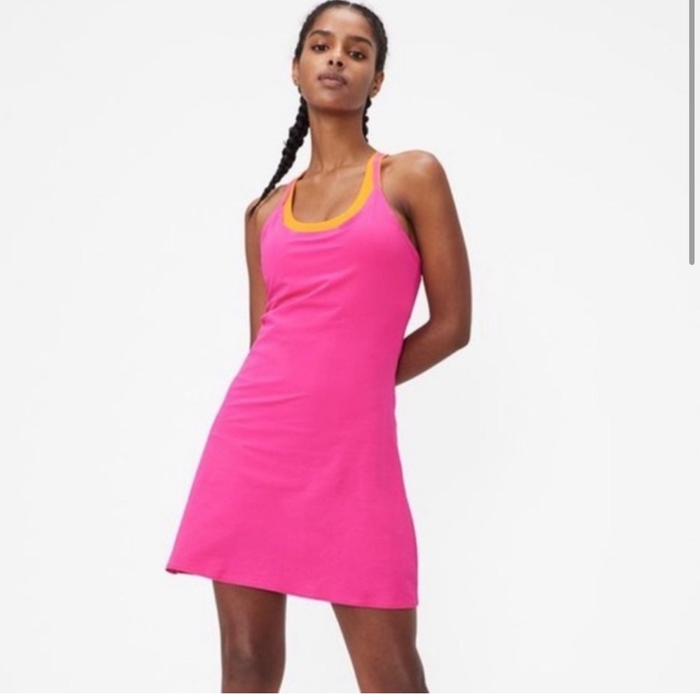 Outdoor Voices The Exercise Dress in Winecup size XL
